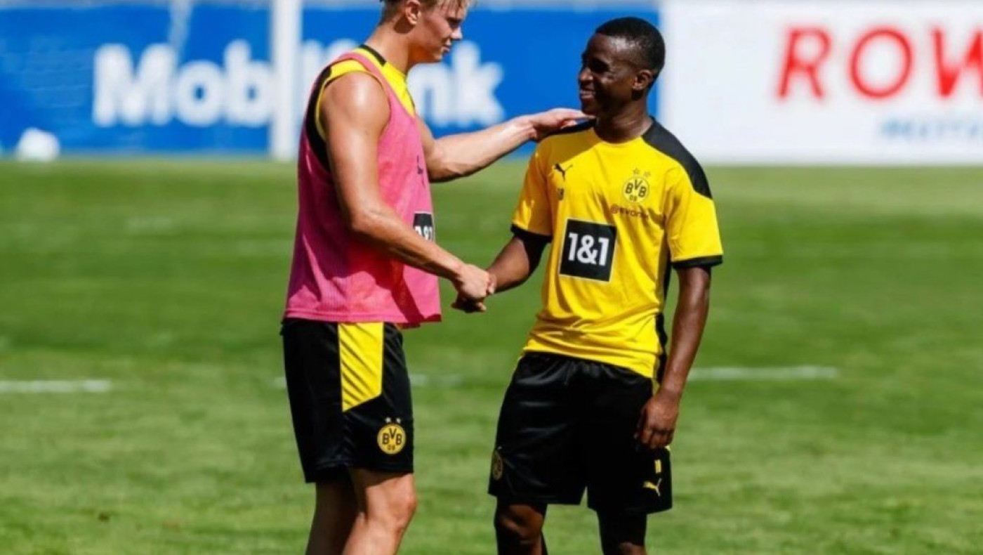 Υποκλίνεται και ο Χάαλαντ στον 16χρονο της Ντόρτμουντ