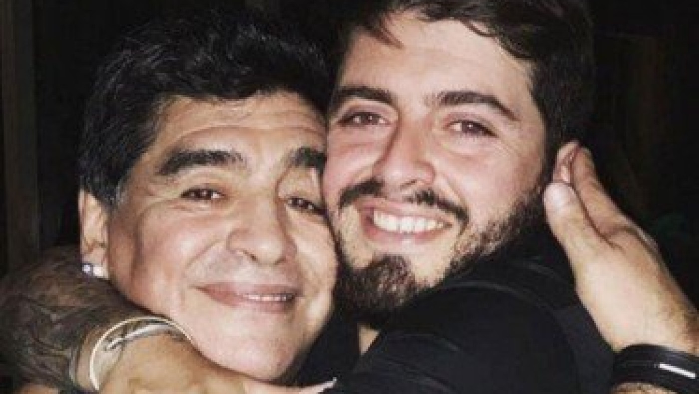 Έξαλλος με δυο δημοσιογράφους ο γιος του Μαραντόνα: «Μην σας πετύχω!»