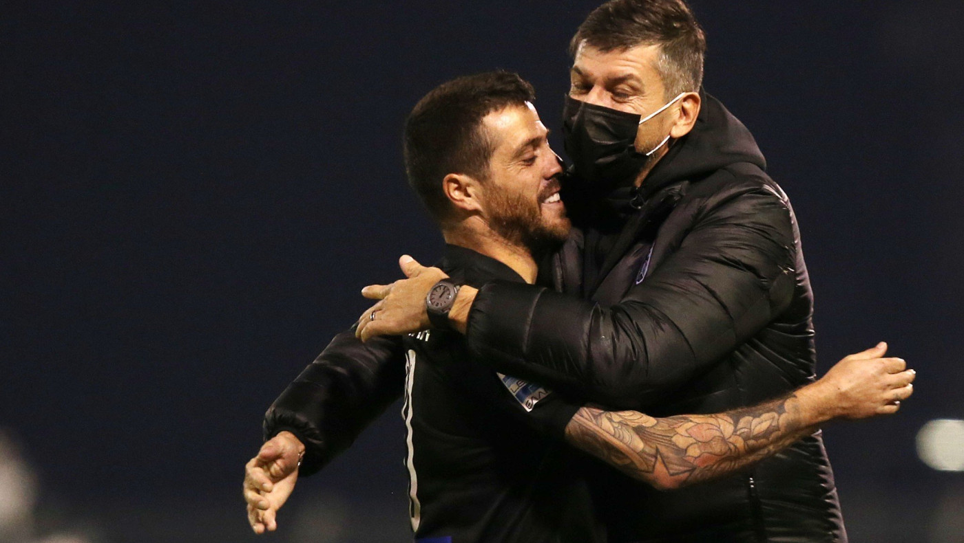 Η γκολάρα του Βιειρίνια και η αγκαλιά με Πάμπλο Γκαρσία