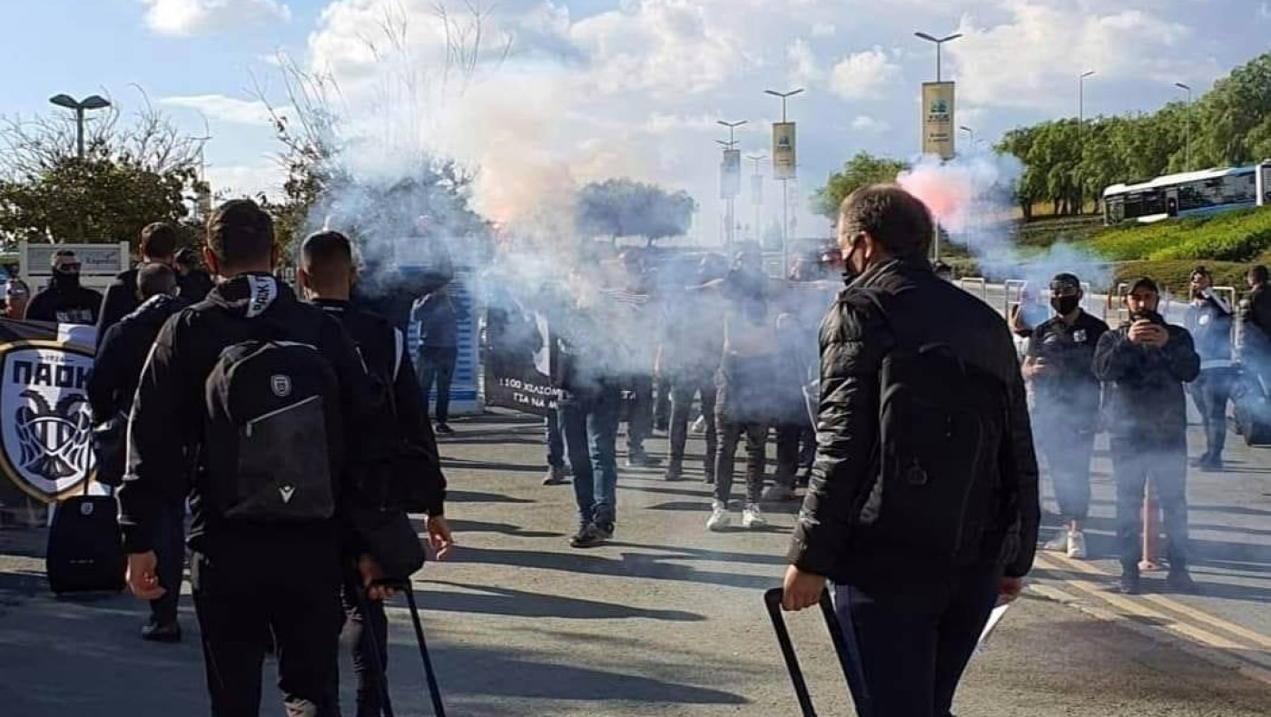 Αποθέωση για Γκαρσία και παίκτες του ΠΑΟΚ στην Κύπρο