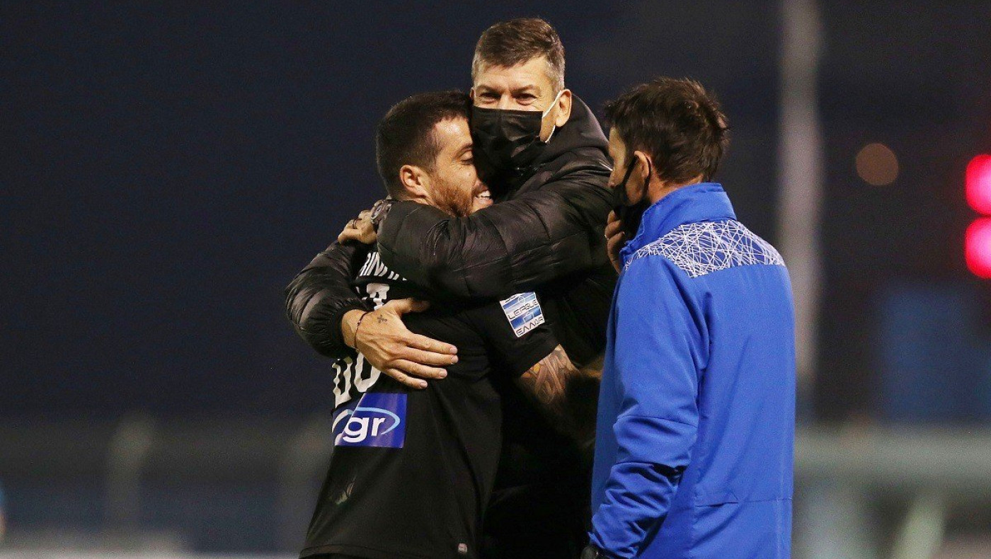 Η αγκαλιά Βιεϊρίνια - Γκαρσία και η ατάκα για τον... παιχταρά