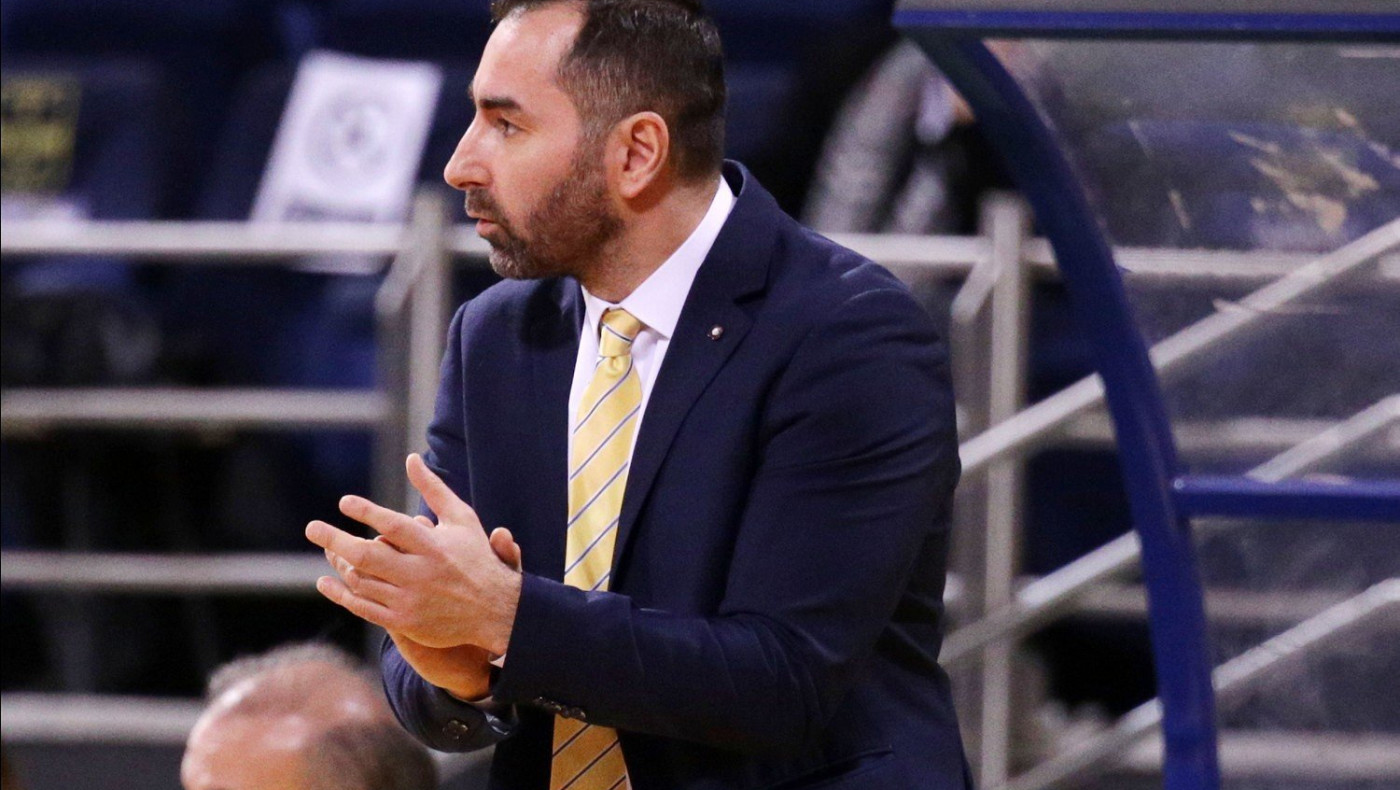 Καμπερίδης: «Συγκέντρωση σε όλη τη διάρκεια με Κολοσσό»