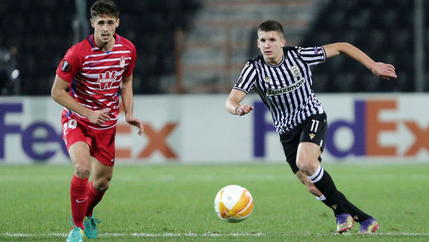 Αυτός είναι ο... αντί Τζόλης στην Κλαμπ Μπριζ