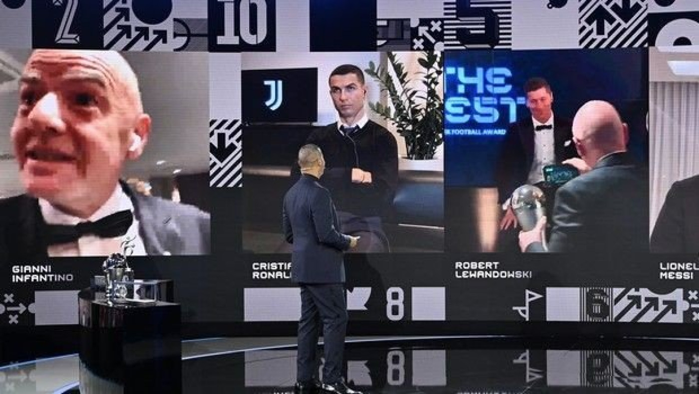 FIFA: Χαμός στα social media με τον εκνευρισμένο Ρονάλντο