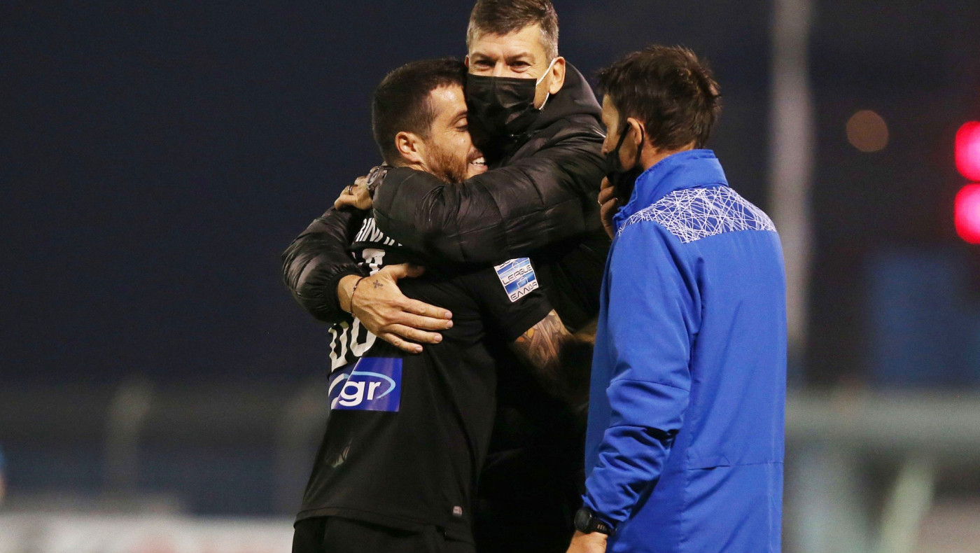 Ο διαδικτυακός εμφύλιος σ΄έναν άρρωστο οργανισμό