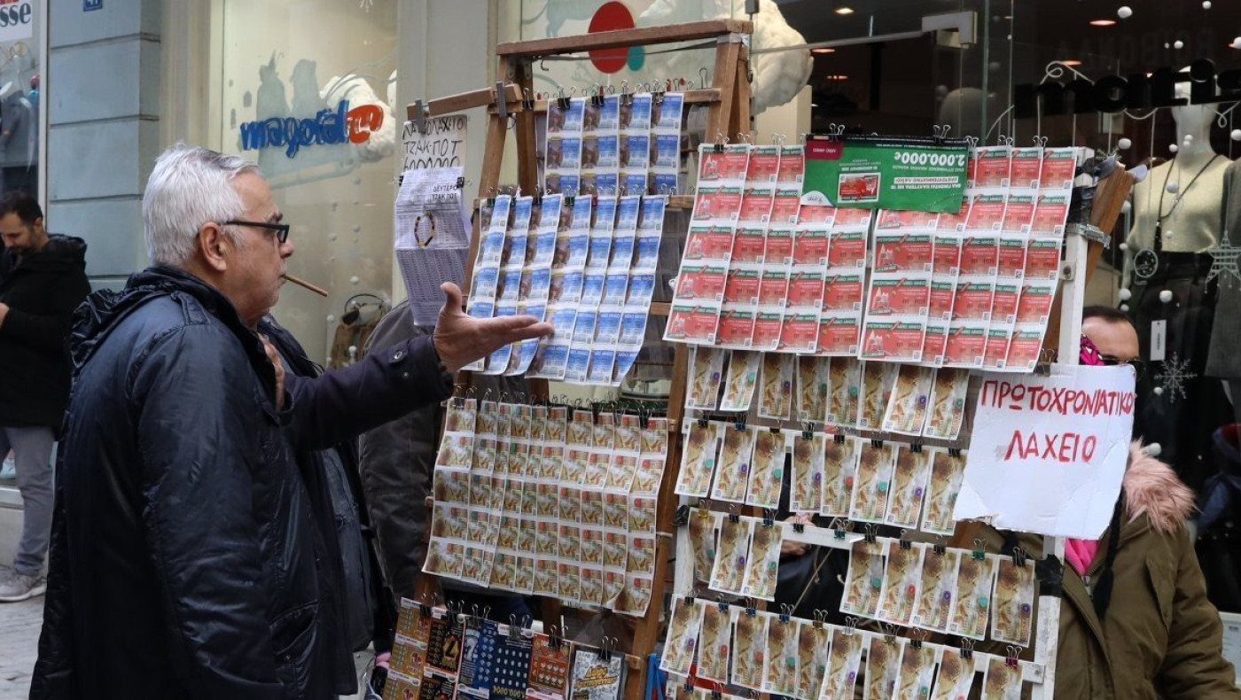 Στον αέρα η κυκλοφορία του για πρώτη φορά ύστερα από 92 χρόνια το Πρωτοχρονιάτικο Λαχείο