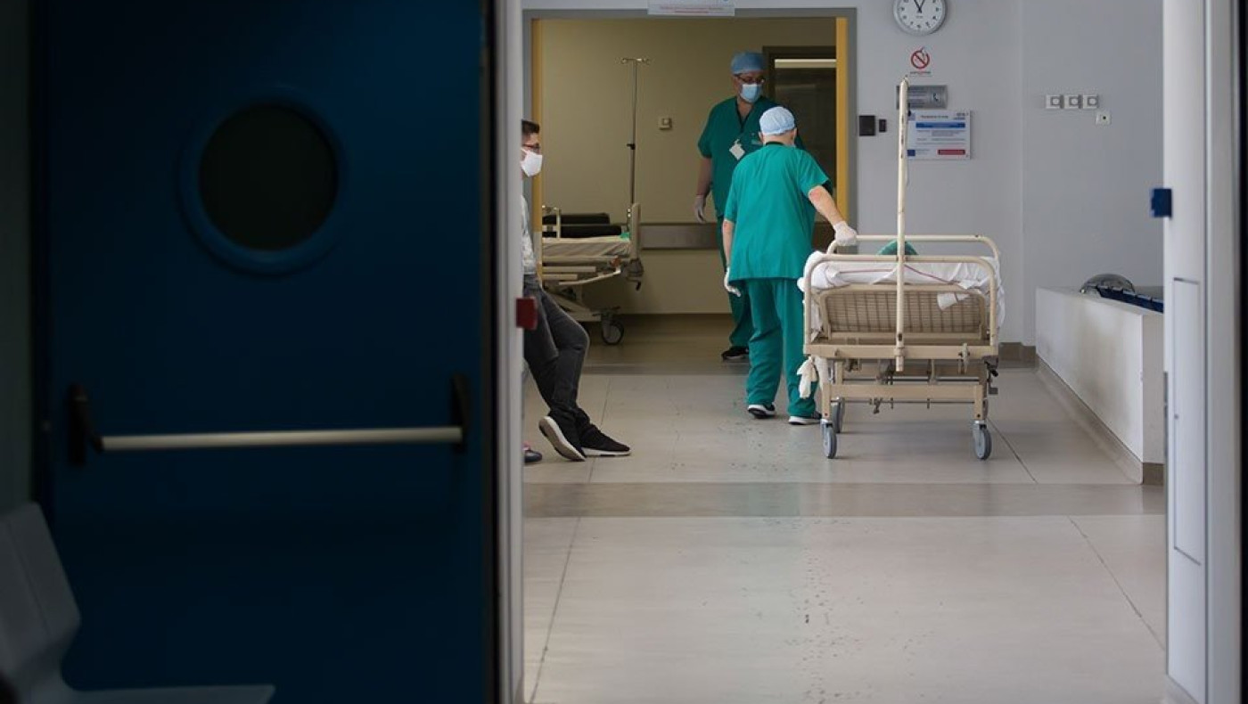 Κορωνοϊός: Κατέληξαν 28χρονος στην Πάτρα και 24χρονος στη Λάρισα