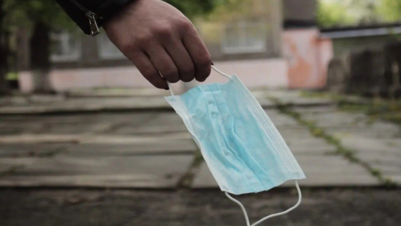 Πτολεμαΐδα: Συλλήψεις αρνητών που φώναζαν «πετάξτε τις μάσκες»