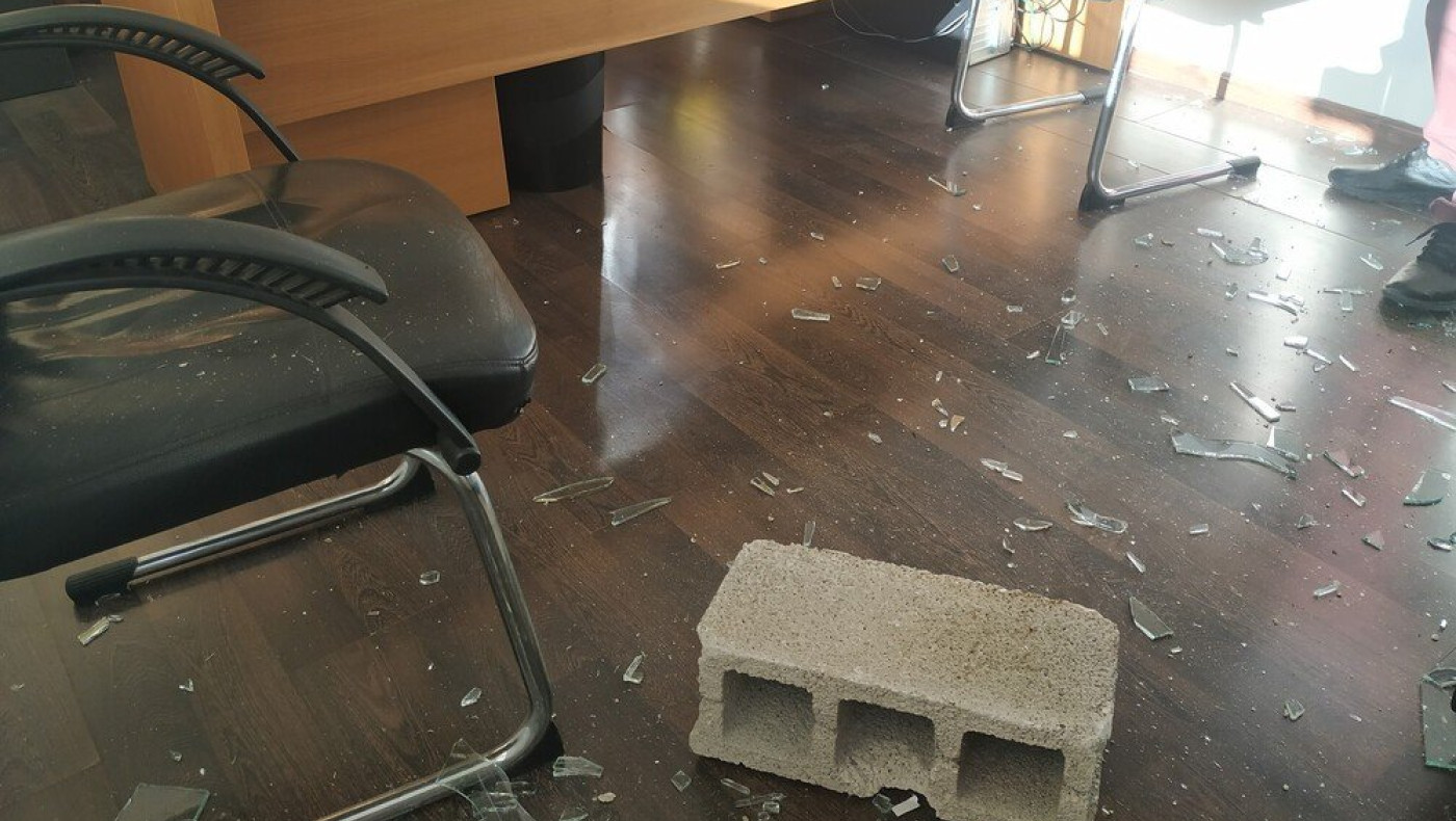 Βανδάλισαν τα γραφεία του Εργοτέλη!