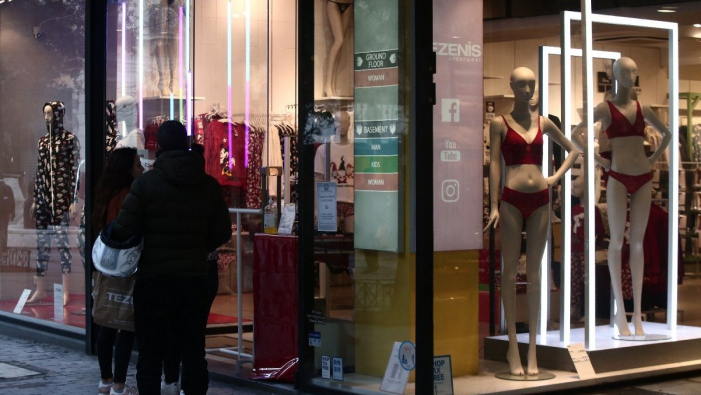 Πονοκέφαλος για τους εμπόρους το νέο lockdown: Τι θα γίνει με τις παραγγελίες click away