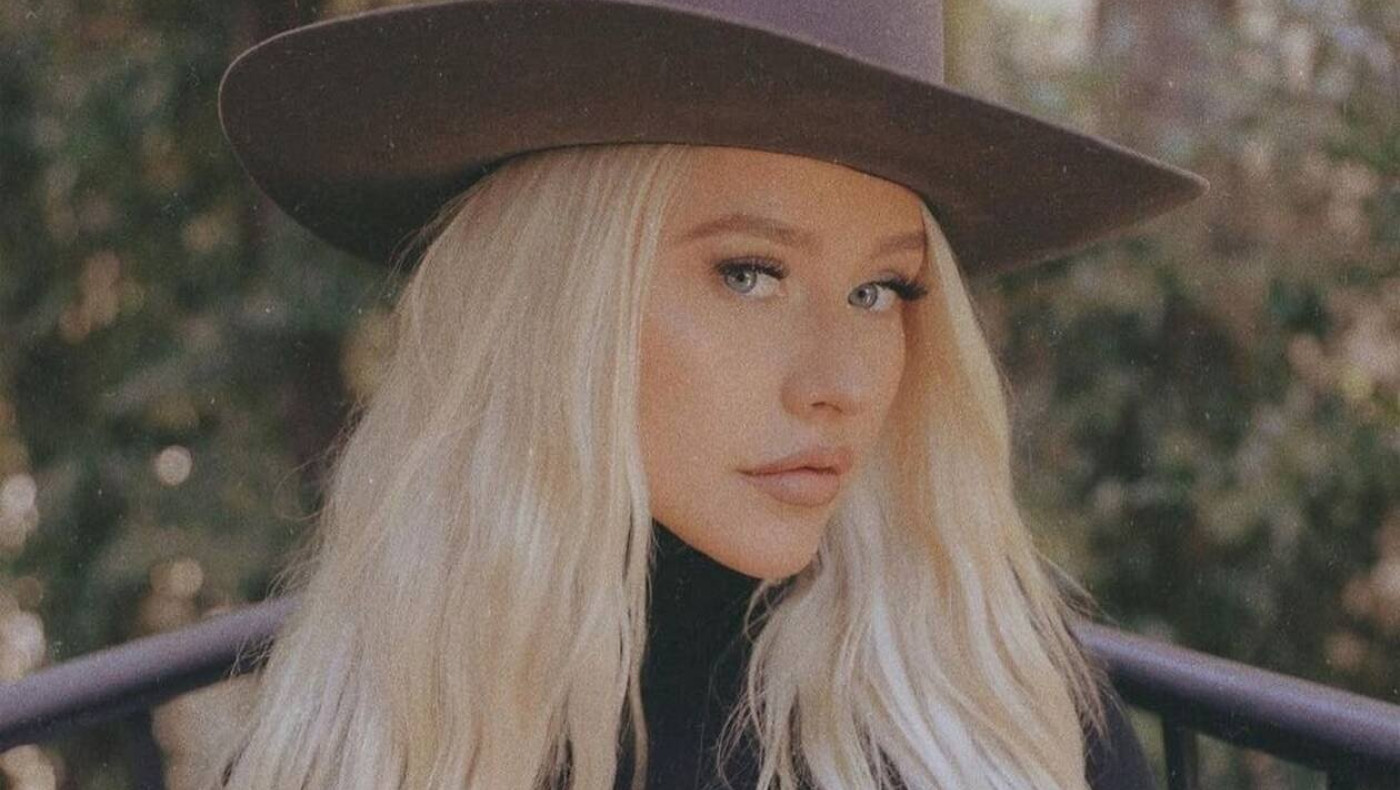 Κριστίνα Αγκιλέρα: Καλωσόρισε το 2021 στη μπανιέρα της!