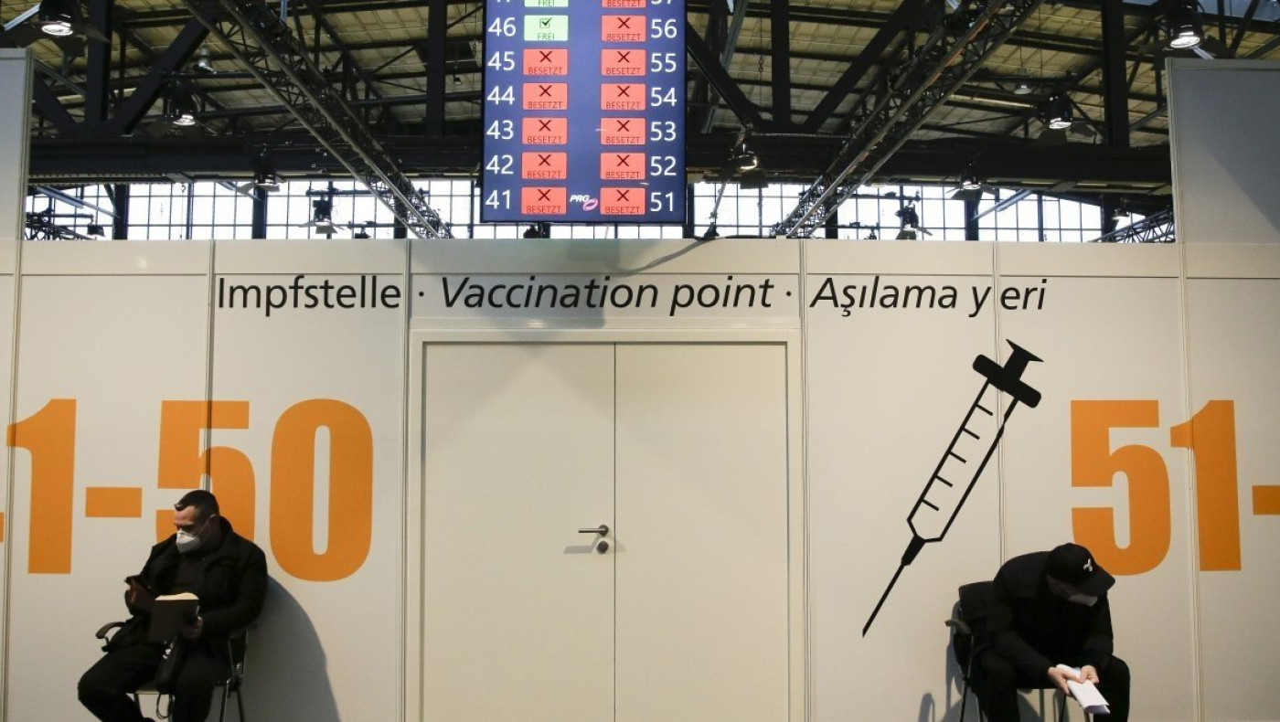 Ανατροπή με το εμβόλιο στην Γερμανία -  Προτείνουν αναβολή της δεύτερης δόσης