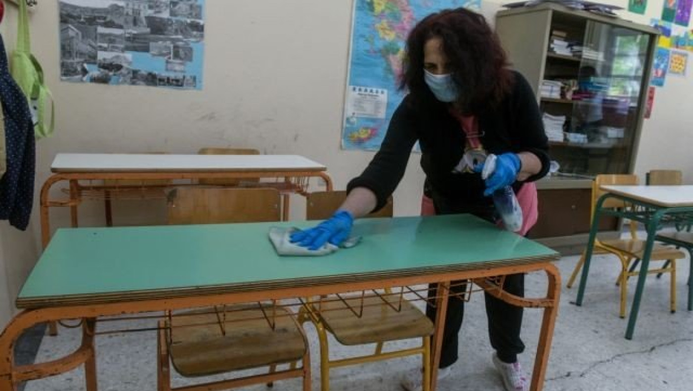 Διχασμένοι οι επιστήμονες για τα σχολεία, στις 4 Ιανουαρίου τελικές αποφάσεις