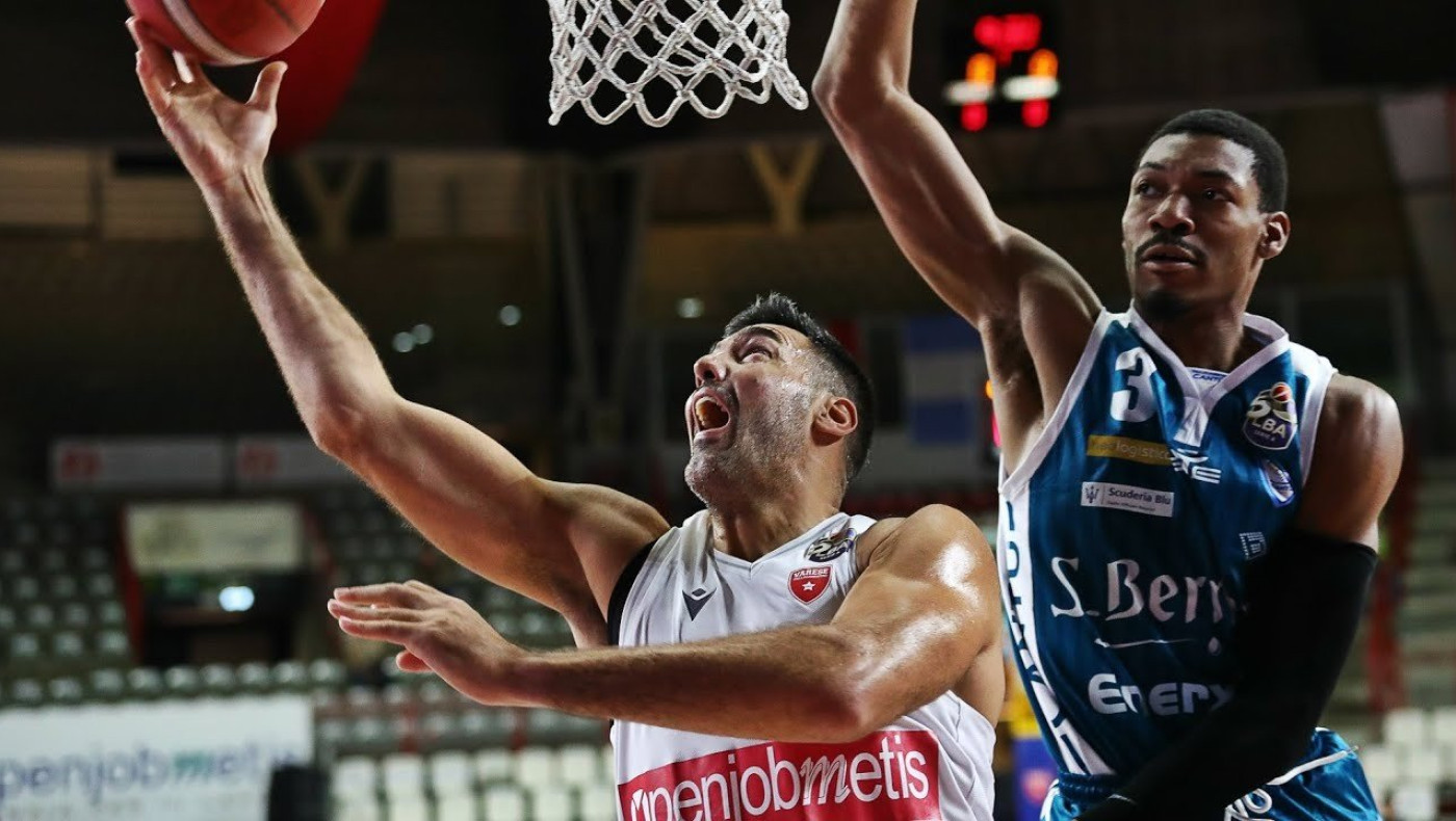 Ο κορωνοϊός «χτυπάει» τη Βαρέζε, θετικός και ο Σκόλα