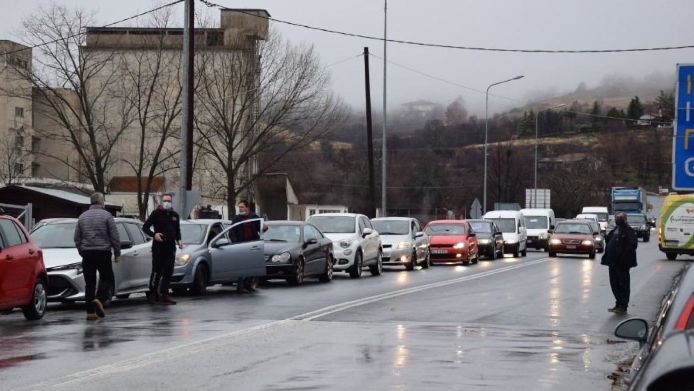 Κοζάνη: Με αυτοκινητοπομπή η διαμαρτυρία του επαγγελματικού κόσμου
