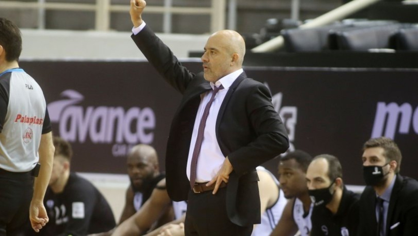 Λυκογιάννης: Τα... γαλλικά στον Τέρνερ και η εντυπωσιακή αντίδρασή του