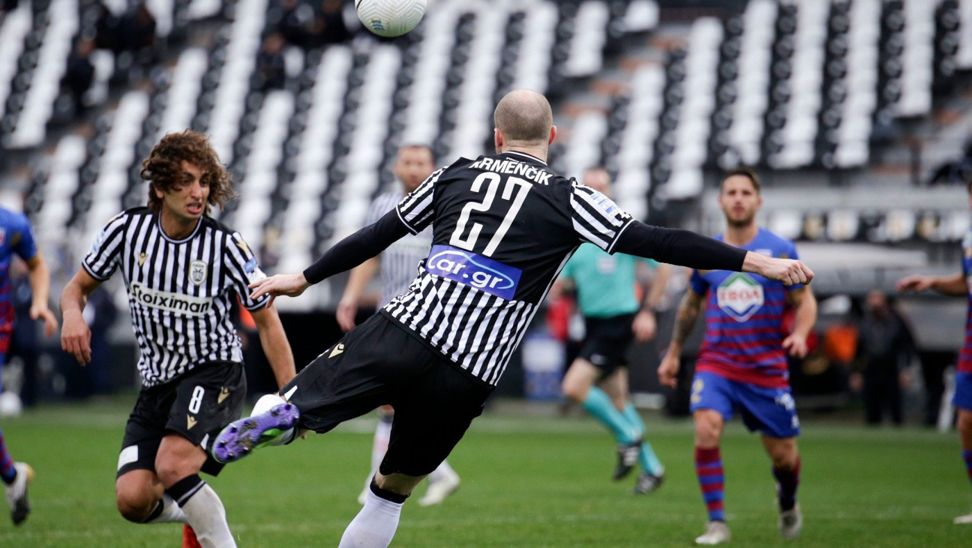 «Μου προκάλεσε αίσθηση το ότι ο Κρμέντσικ ήρθε στον ΠΑΟΚ - Έχει την αίσθηση του φορ»