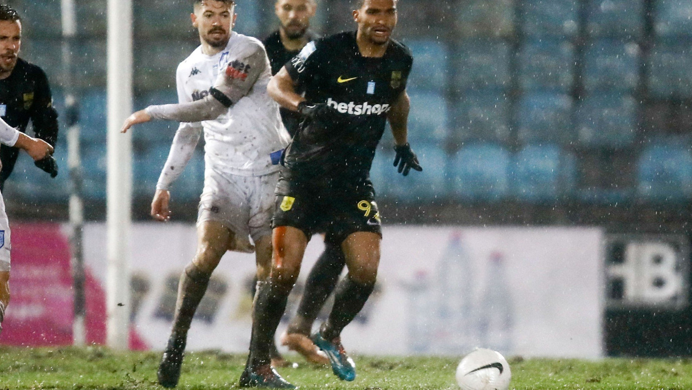 Ξέσπασμα από Ροζ: «Δεν καταλαβαίνω γιατί παίξαμε!»