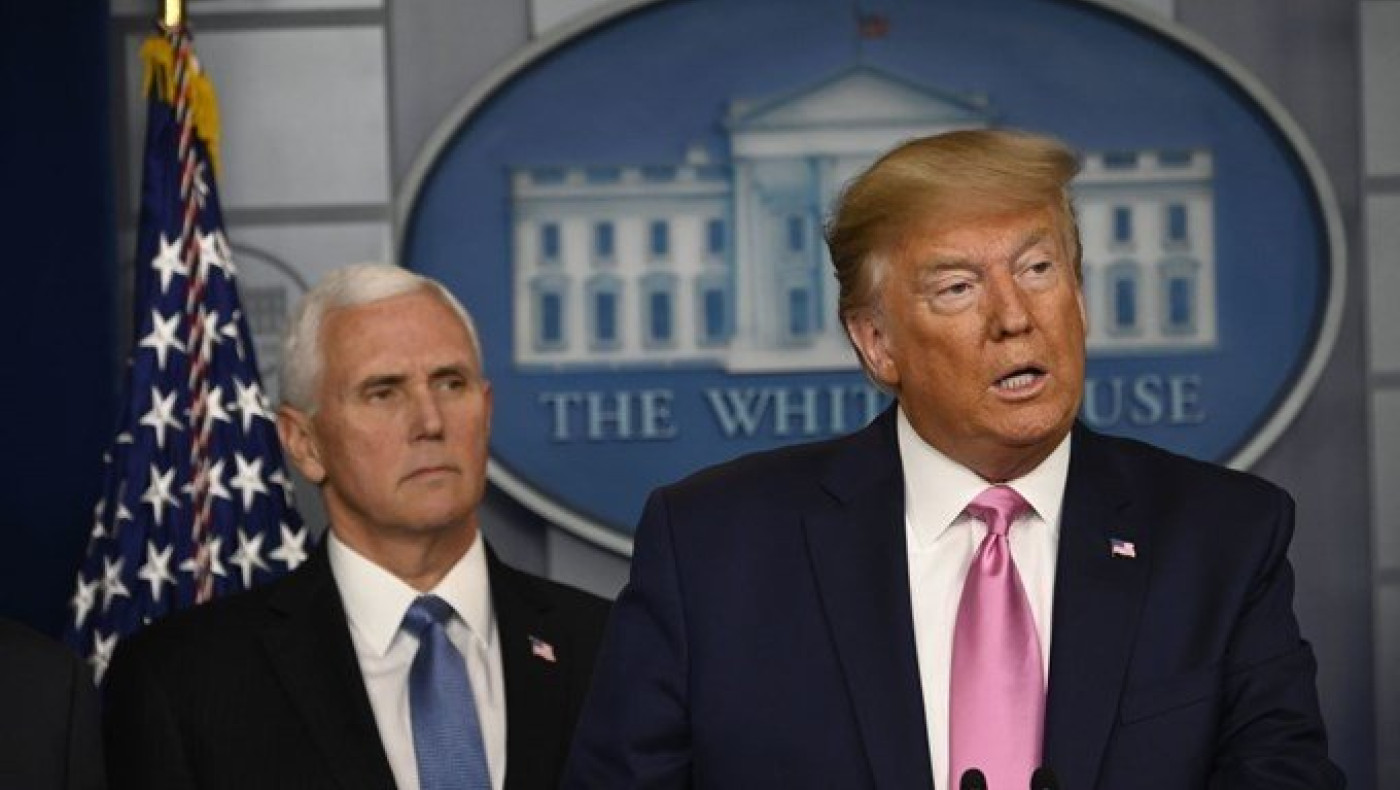 Χυδαία επίθεση Τραμπ σε Πενς: «Θα μείνεις στην ιστορία ως πατριώτης ή ως μ@@νί»