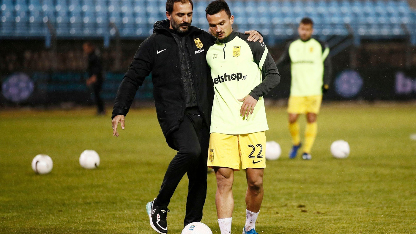 Χωριανόπουλος: «Υπερτερούμε της ΑΕΚ σε ρόστερ και ποιότητα»