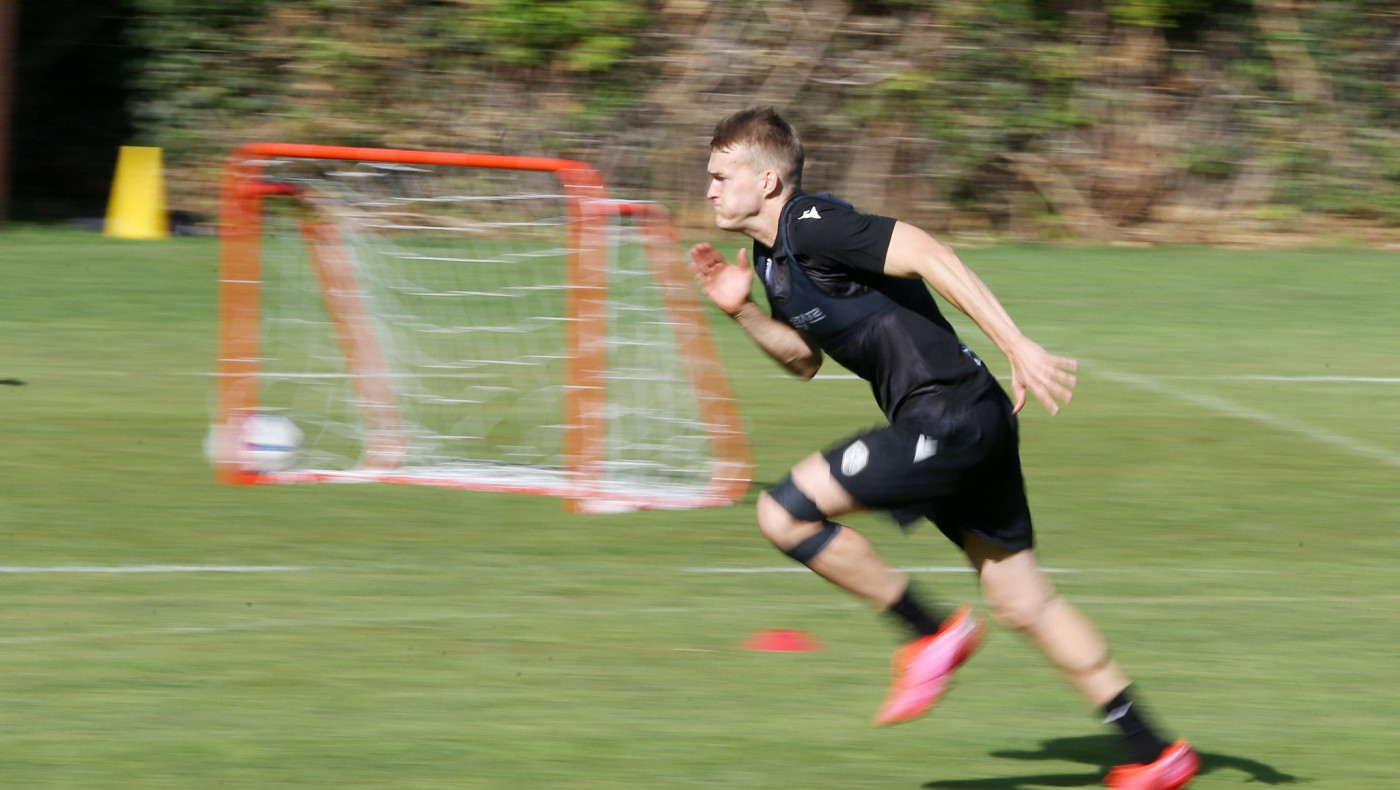 «Υπάρχει ενδιαφέρον από σύλλογο της Bundesliga για τον Σφιντέρσκι - Τι ισχύει με Mπολόνια»