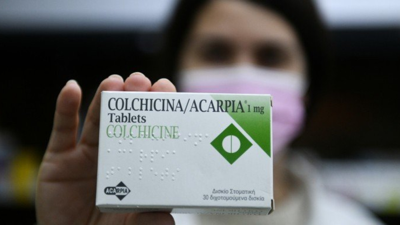 «Ουρές» στα φαρμακεία για την κολχικίνη -Φαρμακοποιοί: Δεν δίνεται χωρίς συνταγή