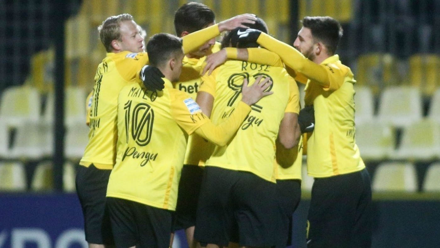 Και το 1-0 νίκη είναι