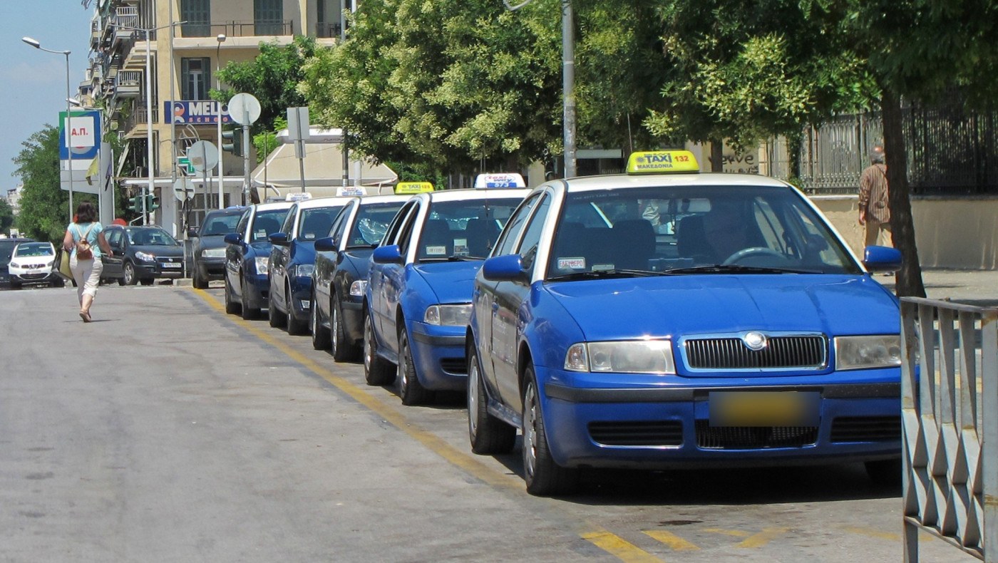 Ταξί: Ανατιμήσεις-φωτιά στα κόμιστρα