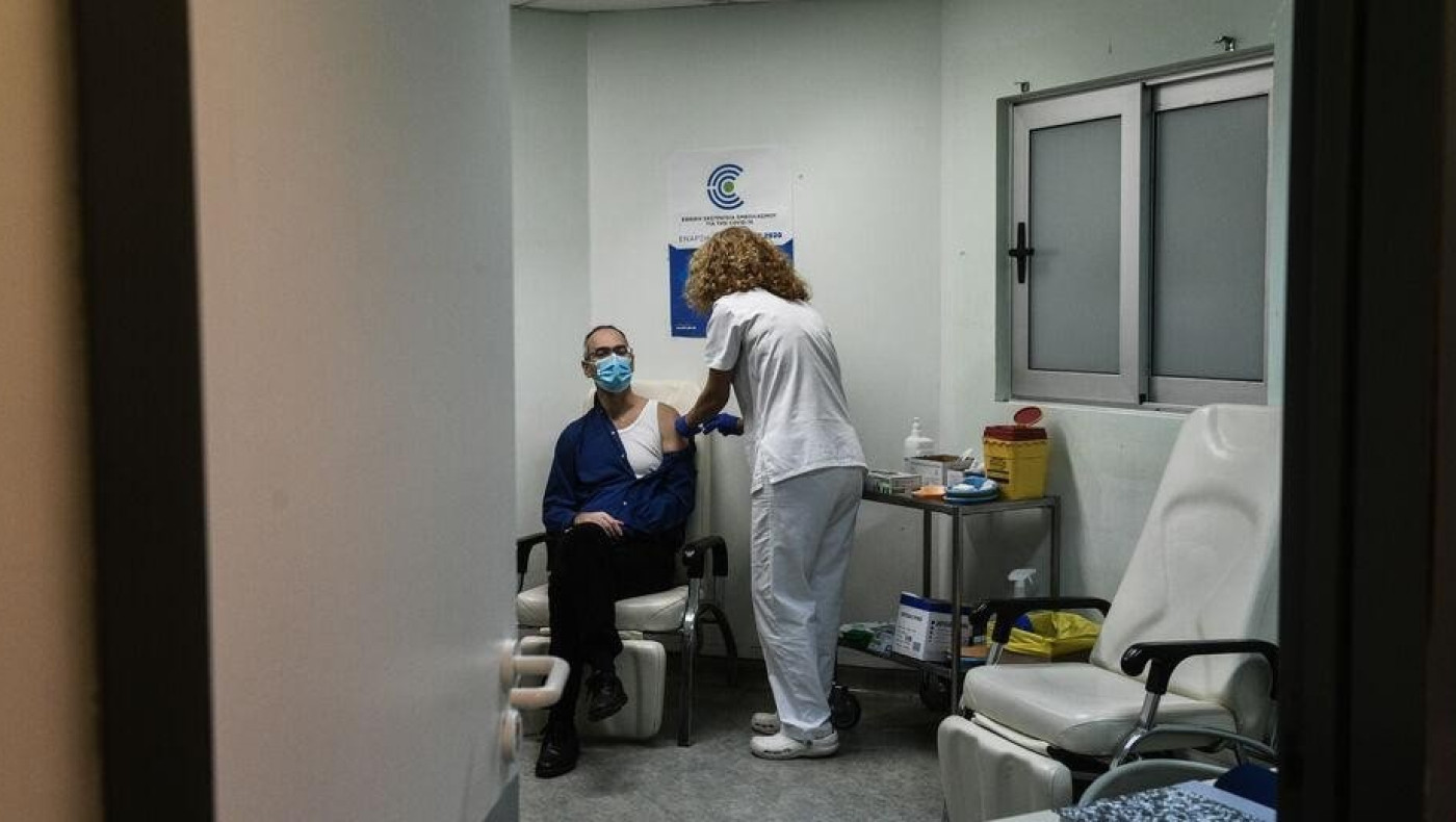 Στις 12 Φεβρουαρίου οι εμβολιασμοί για 60-64 ετών με το εμβόλιο της AstraZeneca