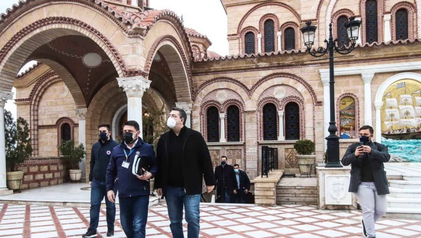 Θεσσαλονίκη: Αγωνία για 2ο κρούσμα αφρικανικής μετάλλαξης -Ιερέας ναού στο Κορδελιό