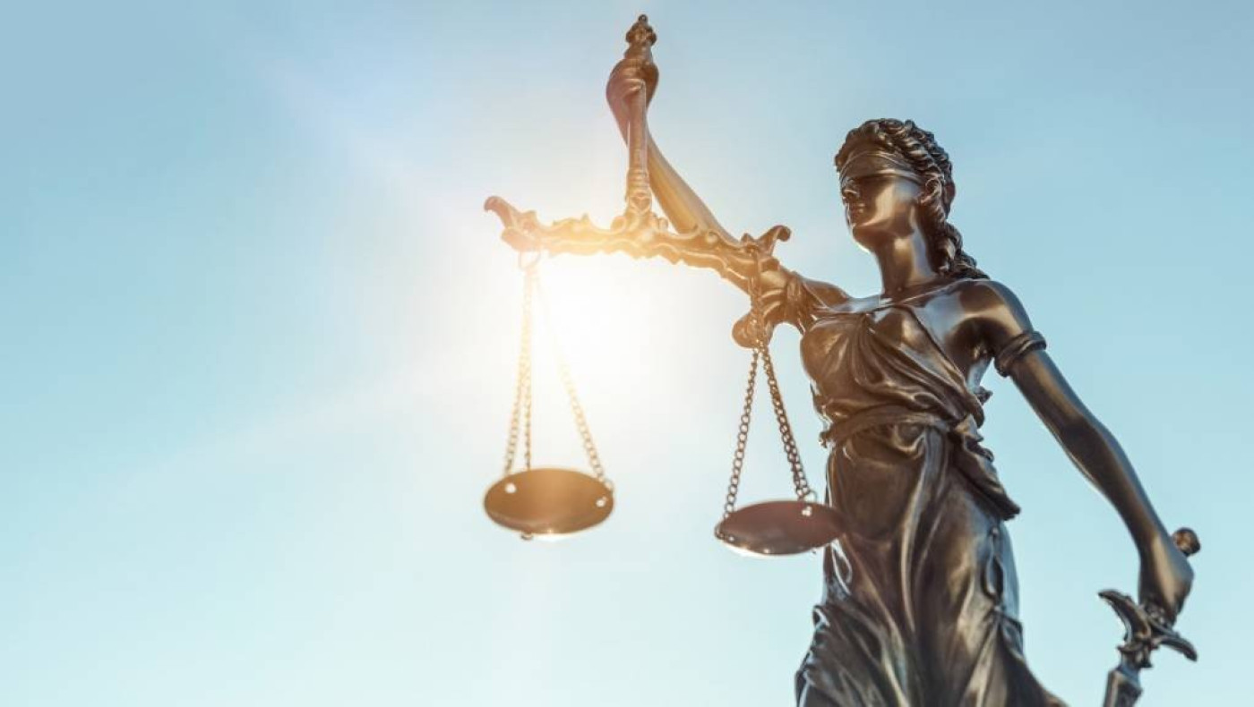 Εμπλέκουν και Έλληνα δικαστή στο σκάνδαλο Ραούλ Μπράβο