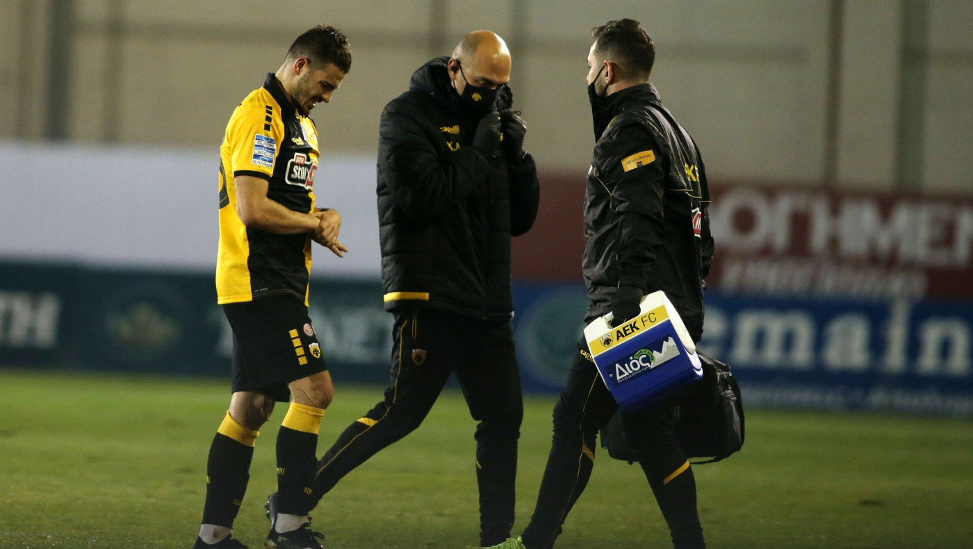 Σοκ με Γαλανόπουλο στην ΑΕΚ, μένει δύο μήνες εκτός
