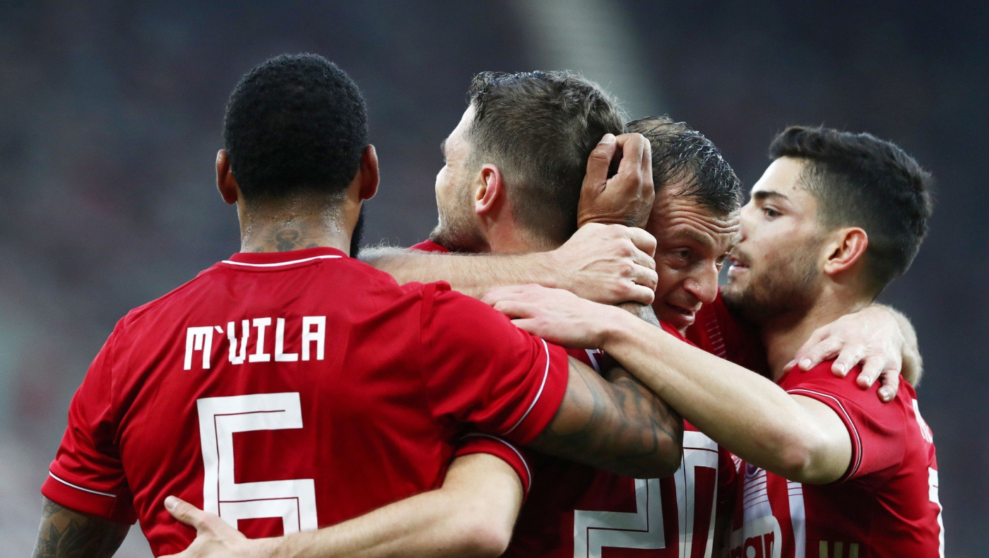 Νίκη - πρόκριση στο ρελαντί για τον Ολυμπιακό!