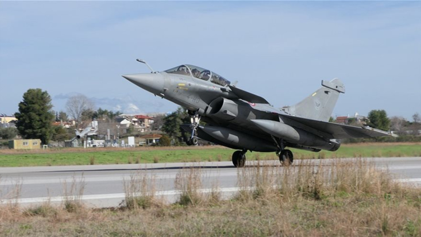 Αυτά είναι τα τέσσερα γαλλικά Rafale που έφτασαν στην Τανάγρα