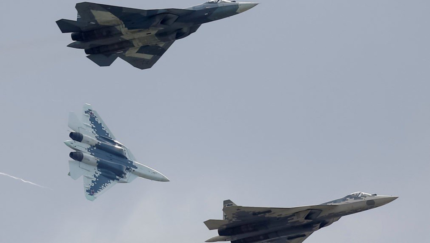 Su-57: Η Μόσχα θα παρουσιάσει διαφορετική έκδοση του stealth μαχητικού!