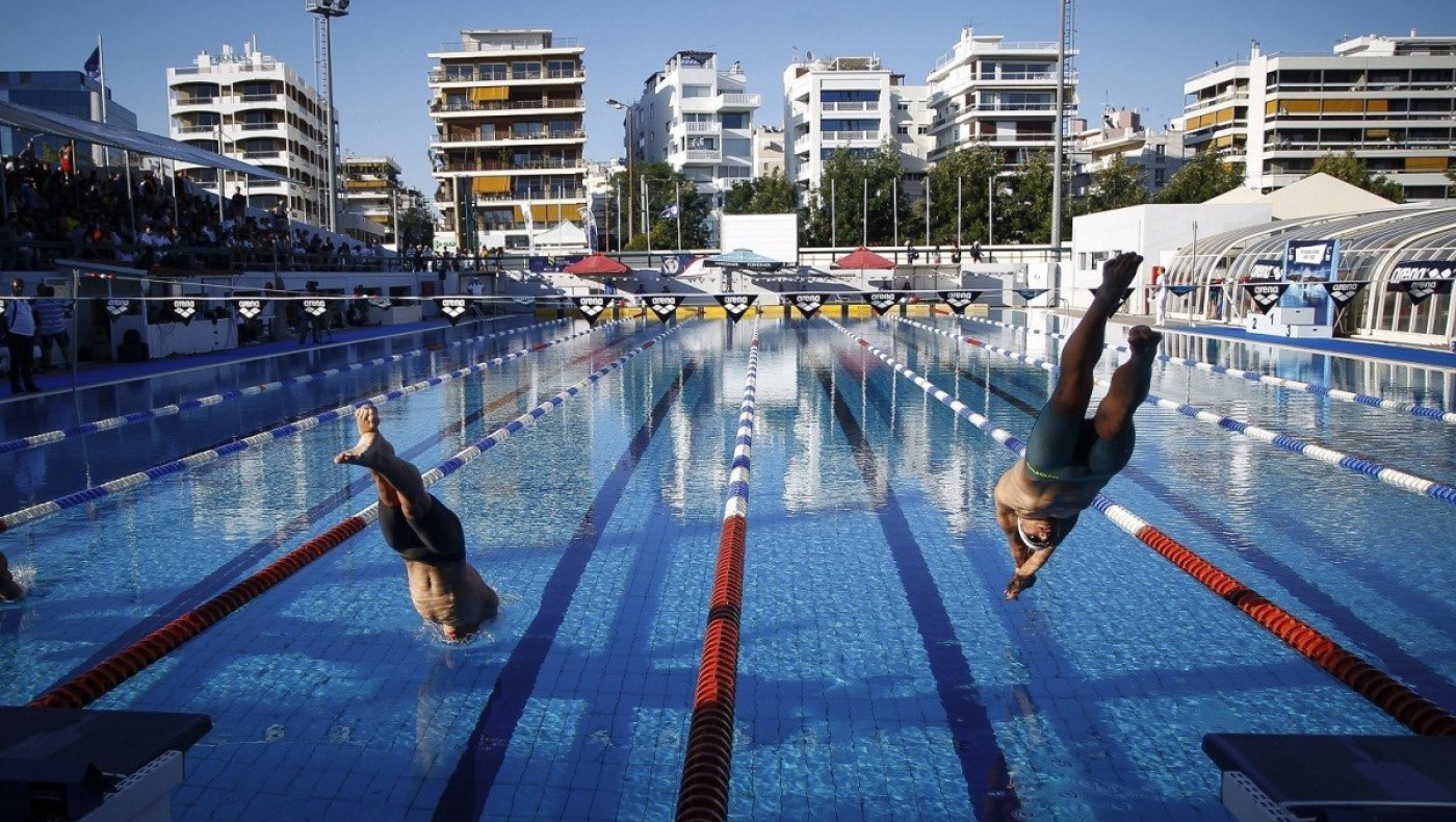 Κολυμβητήρια: Πότε ανοίγουν οι ανοικτές και πότε οι κλειστές πισίνες