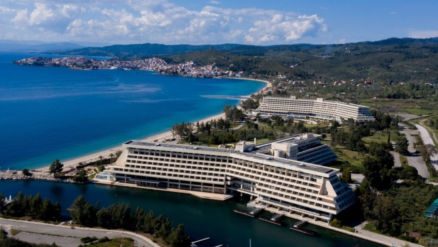 Χαλκιδική: Επιδοτεί τεστ κορονοϊού αρκεί να την επιλέξουν ως προορισμό