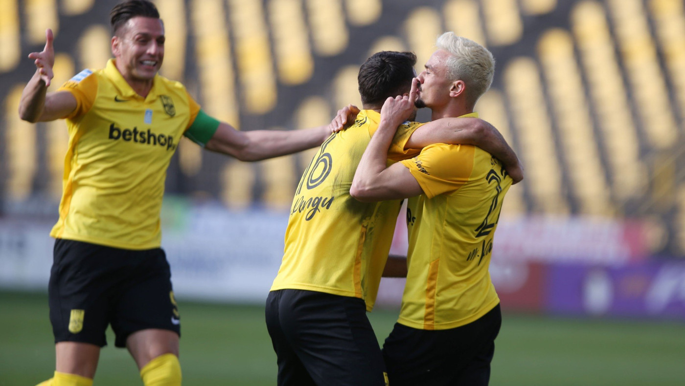 Με σούπερ Γκάνεα και γκολάρες ο Άρης «πέταξε» στη δεύτερη θέση