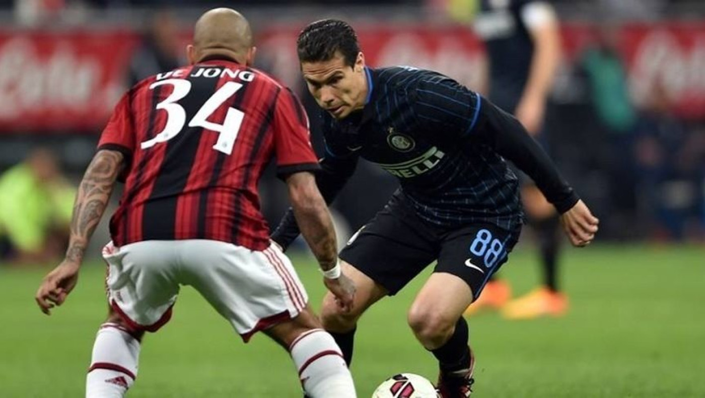 -Χ-αμένες και οι δύο 