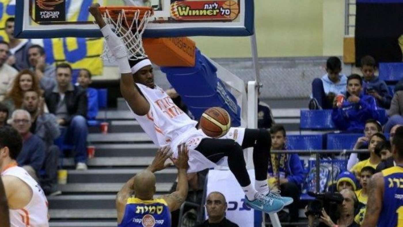 Συντριβή για Μακάμπι ενόψει Φενέρ