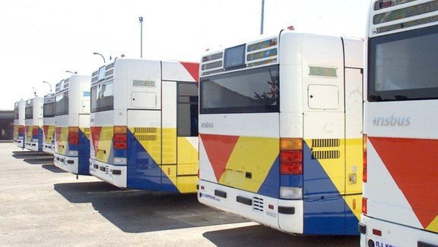 Επίθεση με πέτρες σε λεωφορείο του ΟΑΣΘ στο Φίλυρο