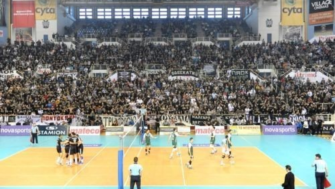 Μήνυμα στον Ιβάν ο κόσμος στο βόλεϊ