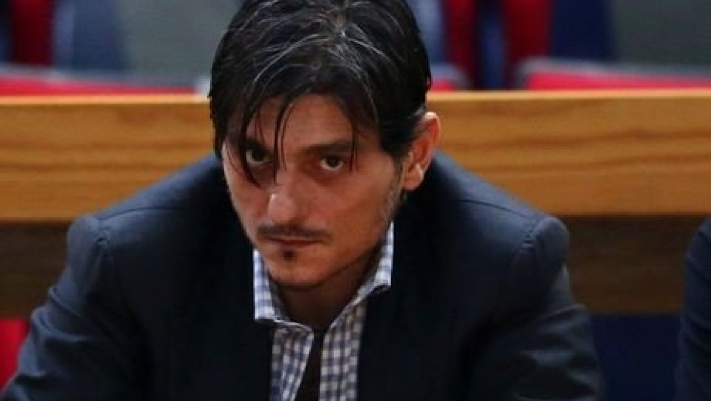 «Κοστούμι-μαμούθ» σε Γιαννακόπουλο (doc)