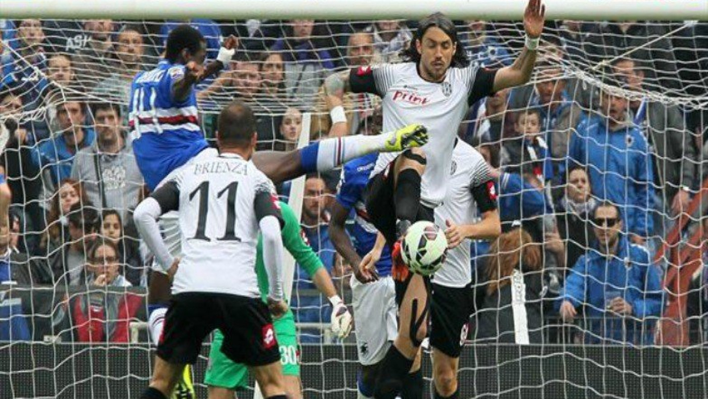 Δεν -Χ-άρηκε κανείς στη Γένοβα