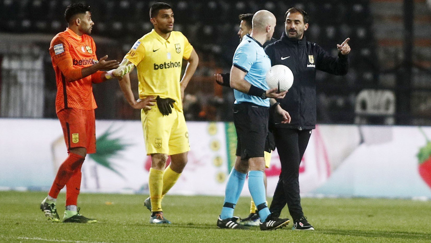 Άρης: Ας τα τελειώνει πριν τον... τελειώνουν