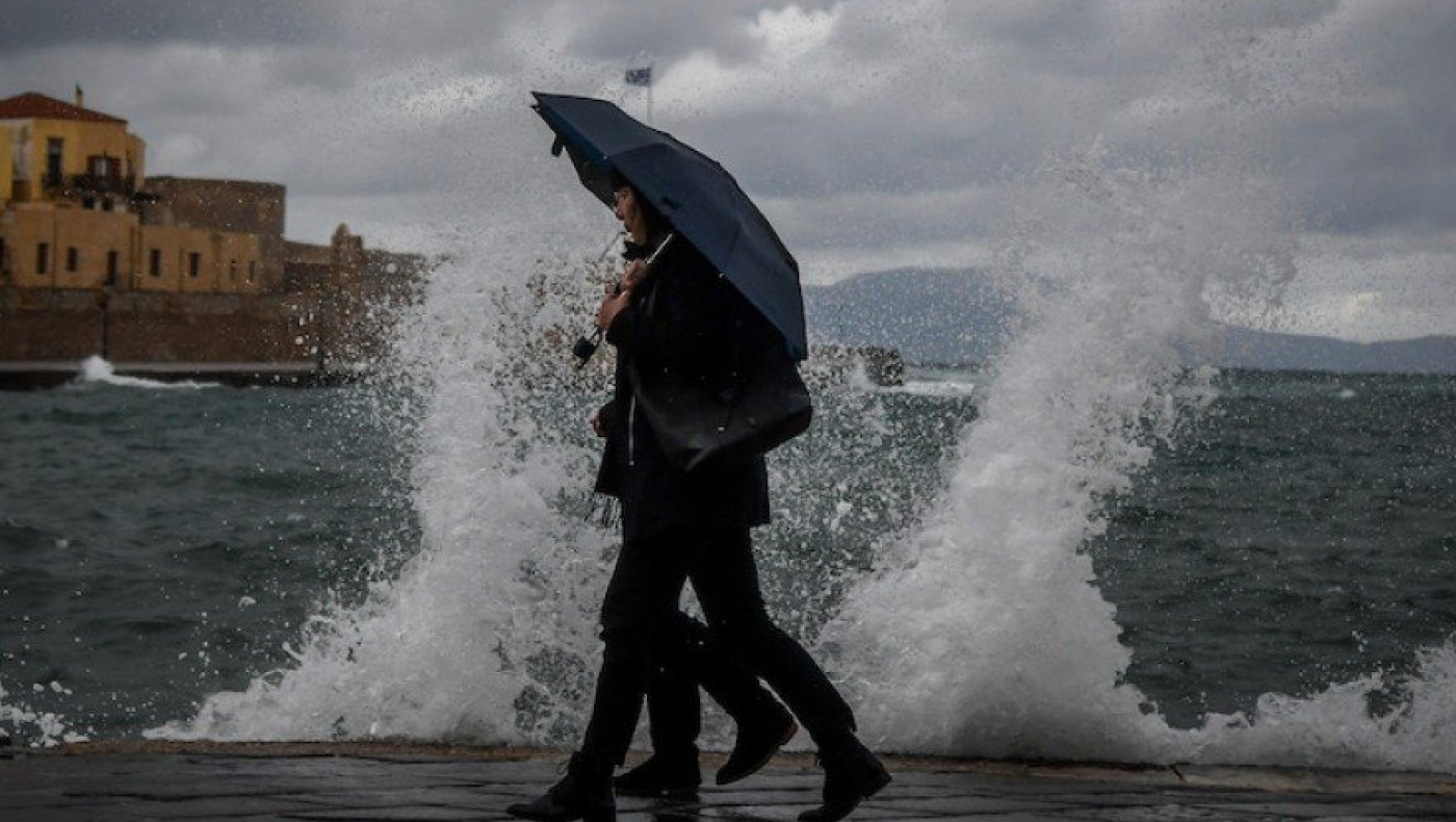 Καιρός: Καταιγίδες και άνεμοι έως 10 μποφόρ την Καθαρά Δευτέρα
