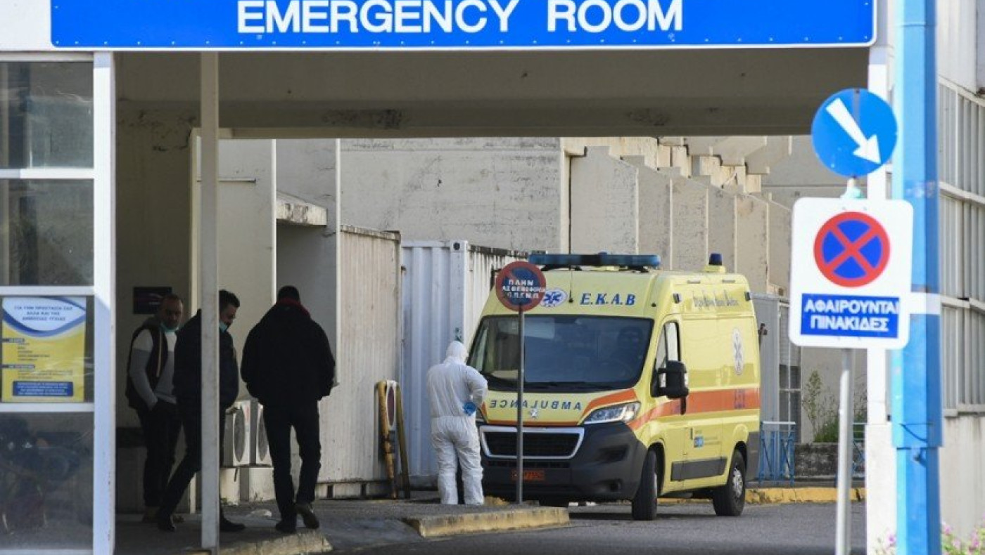 Στη ΜΕΘ 15χρονη με επιπλοκές στην καρδιά από τον κορωνοϊό