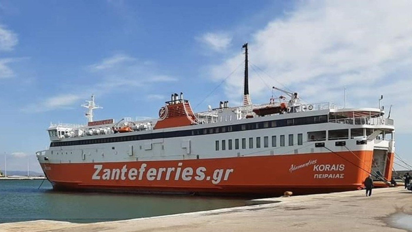 Αλεξανδρούπολη: Προσέκρουσε το “Αδαμάντιος Κοραής” στην προβλήτα του λιμανιού