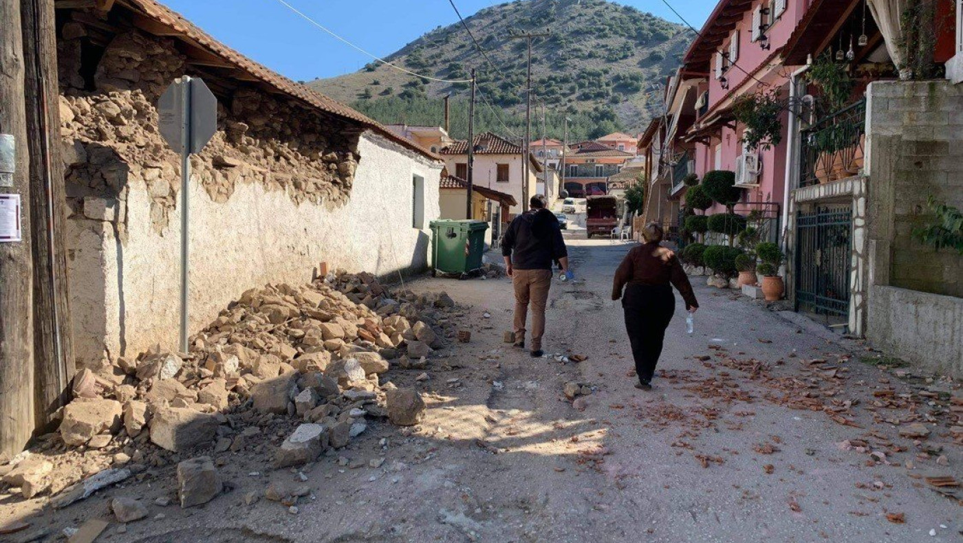 Δαμάσι Λάρισας: Οι σεισμοπαθείς ζουν σε τροχόσπιτα χωρίς νερό