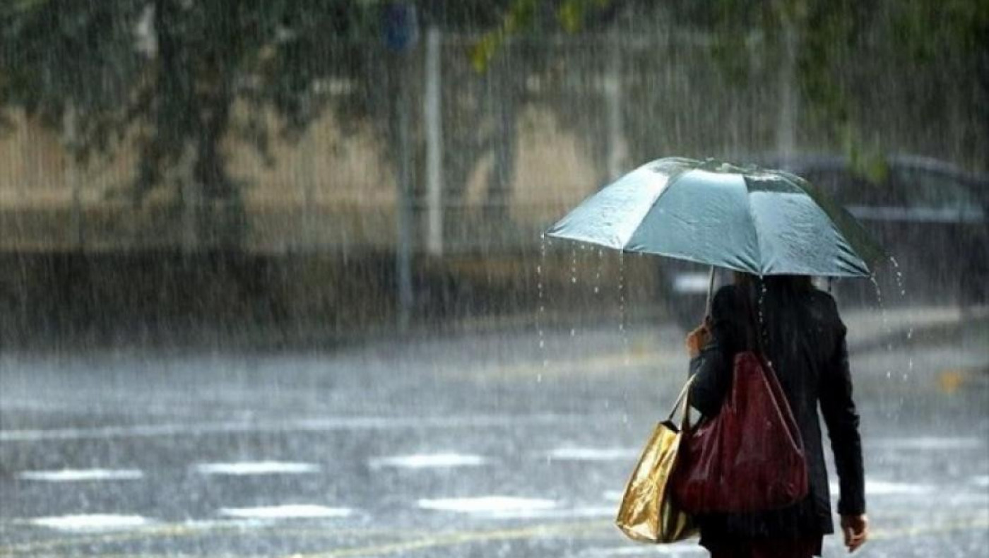 Καιρός: Επικίνδυνα φαινόμενα με ισχυρές καταιγίδες Κυριακή και Δευτέρα